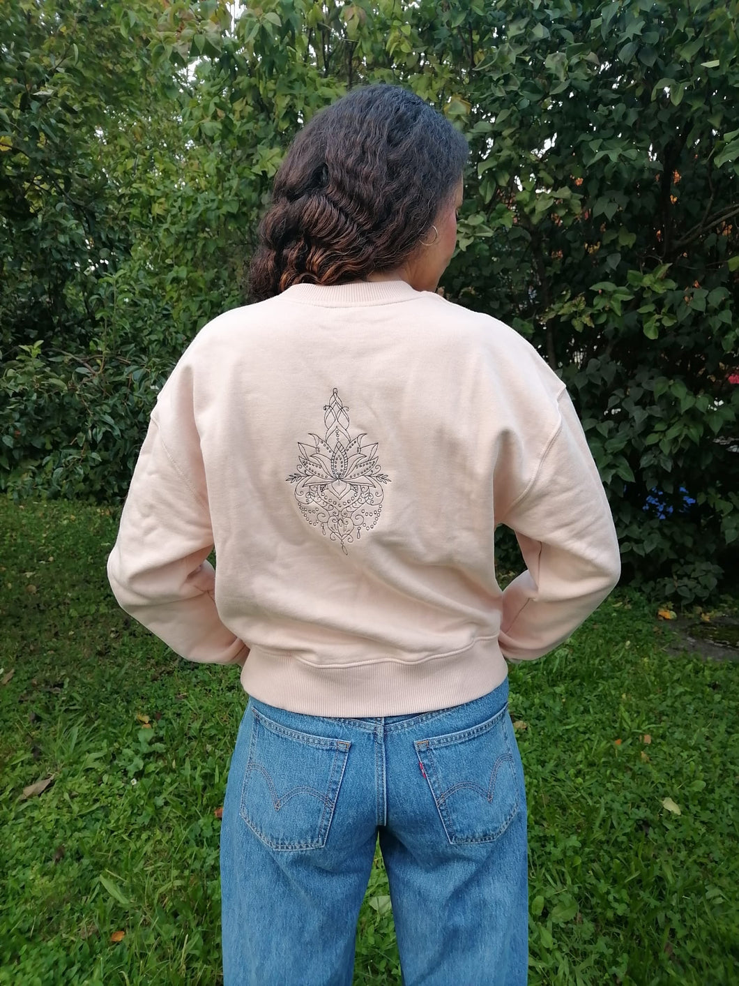 Pullover „Lisa“ mit besticktem Mandala