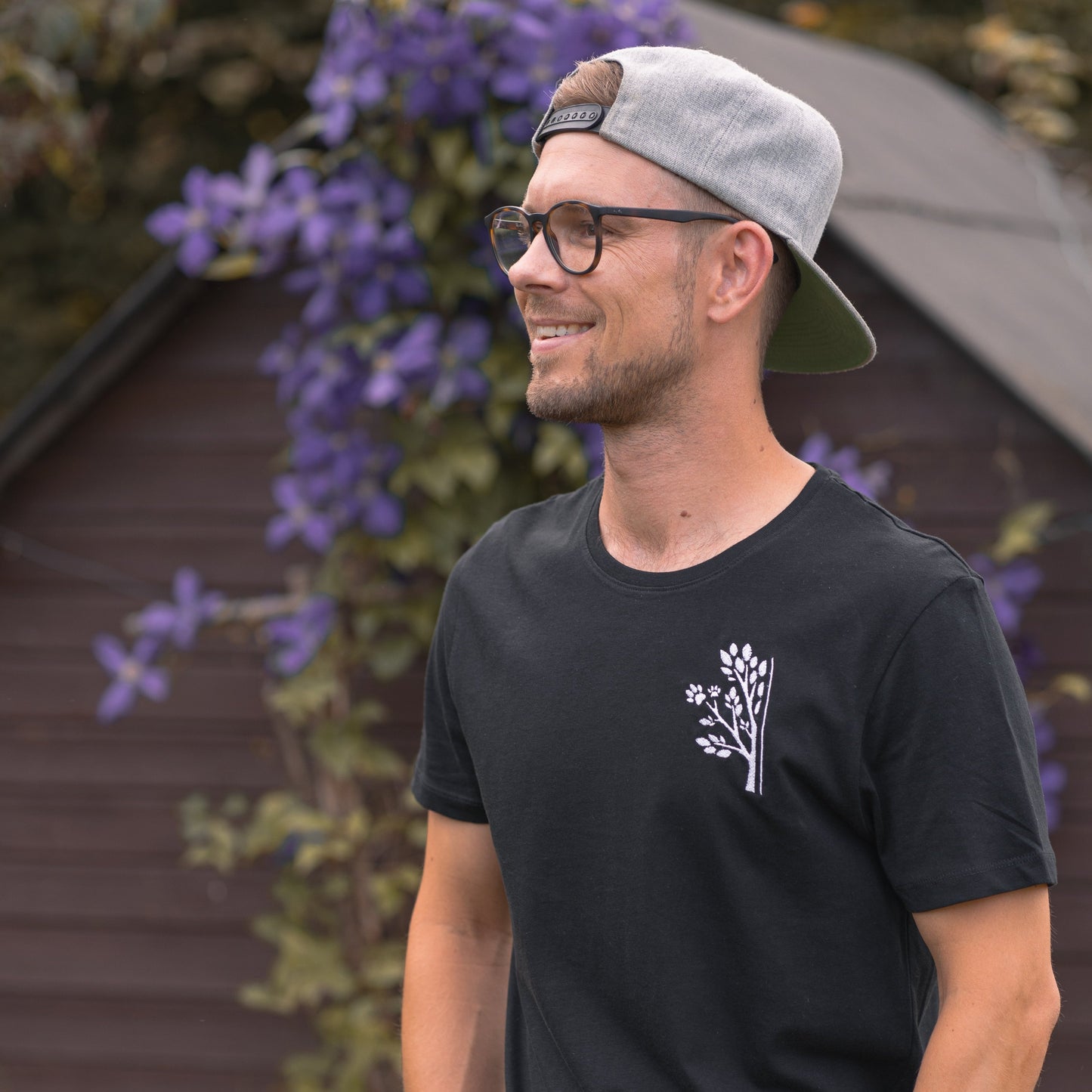 Unisex Logo-Shirt