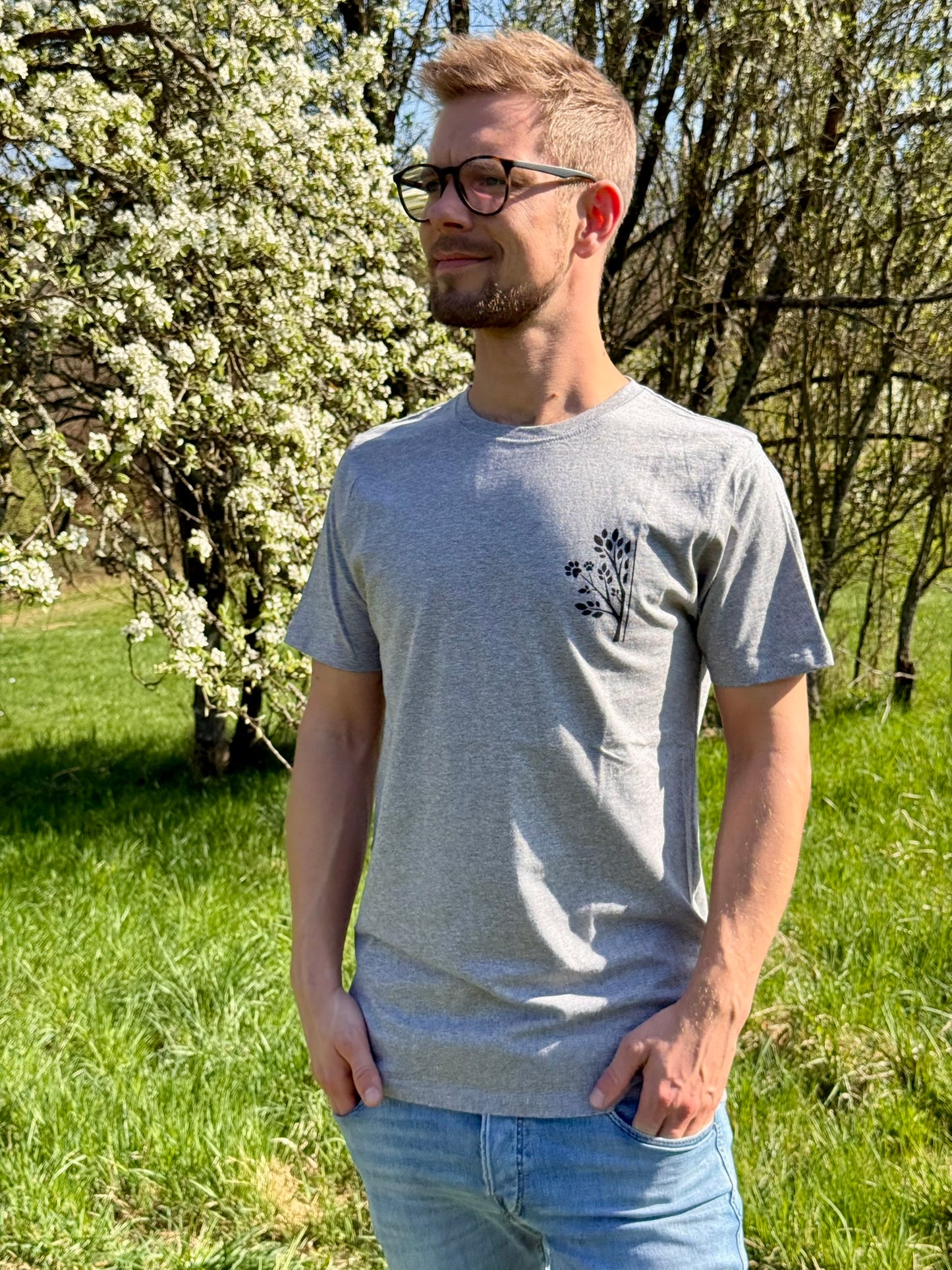 Unisex T-Shirt Nanima