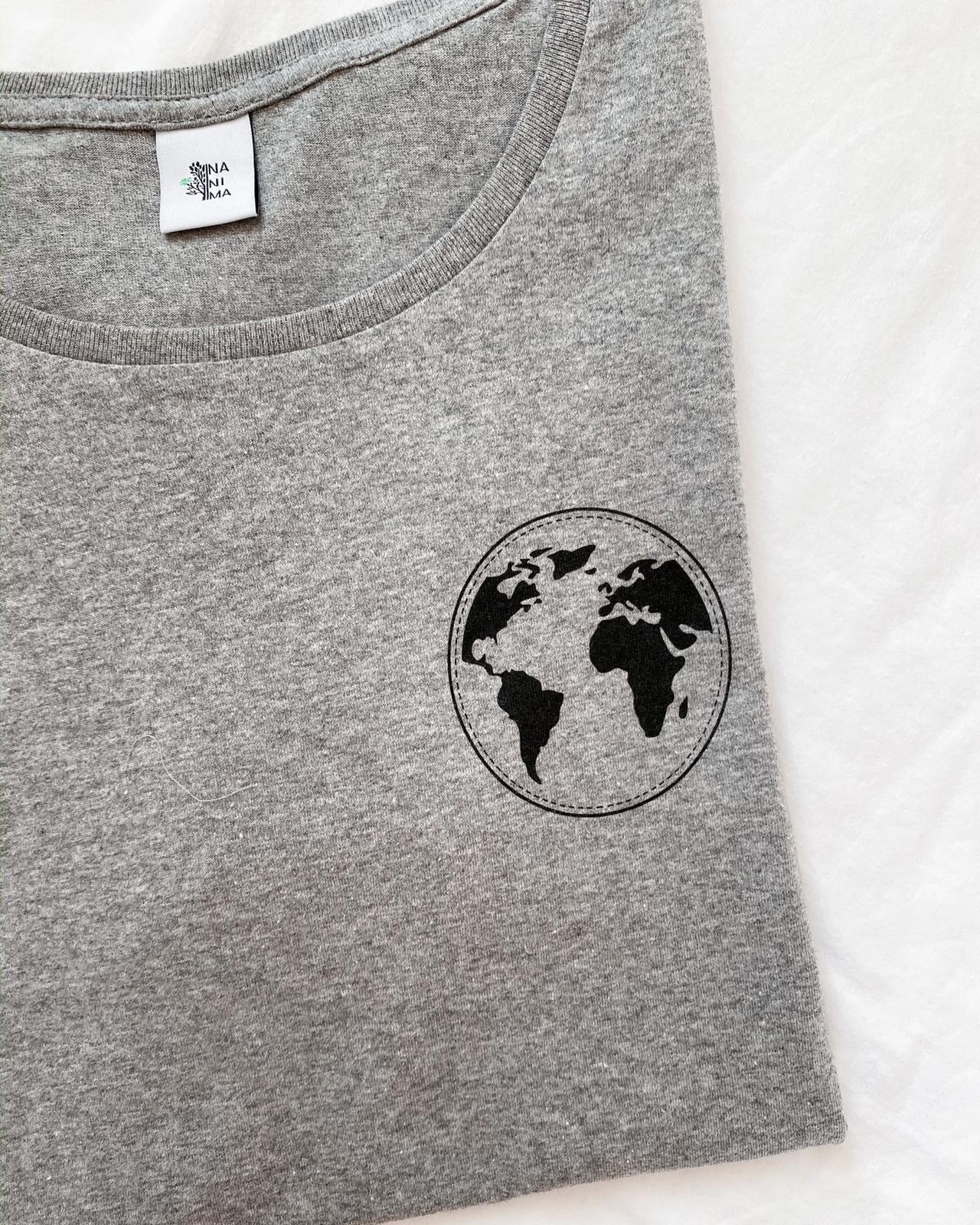 Iconic T-Shirt Weltkugel