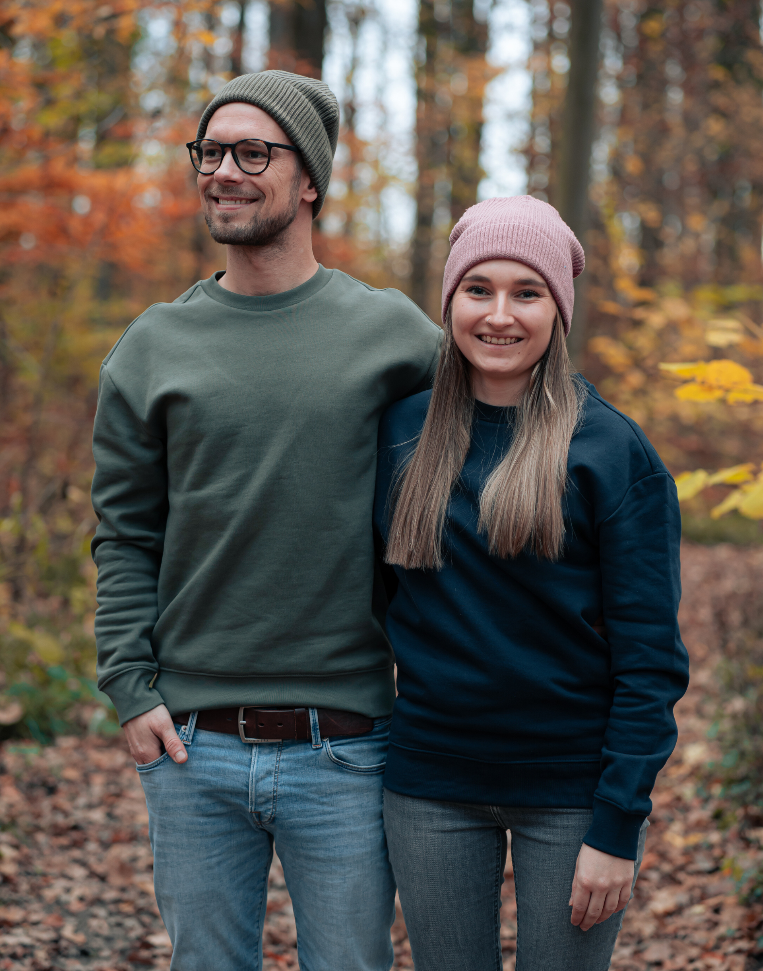 Premium Unisex Pullover mit hängenden Schultern