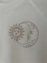 Lade das Bild in den Galerie-Viewer, Pullover &quot;Sun and Moon&quot;
